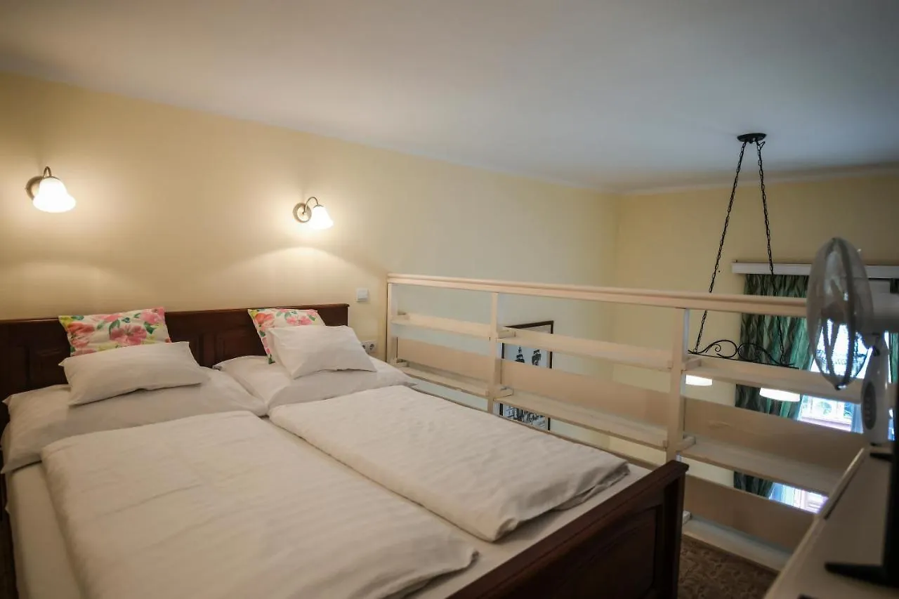 Centrum Vendeghaz Apartment Eger Hungary