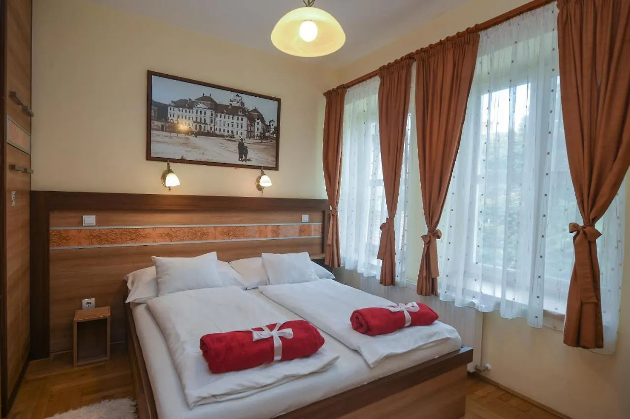 Centrum Vendeghaz Apartment Eger 0*,